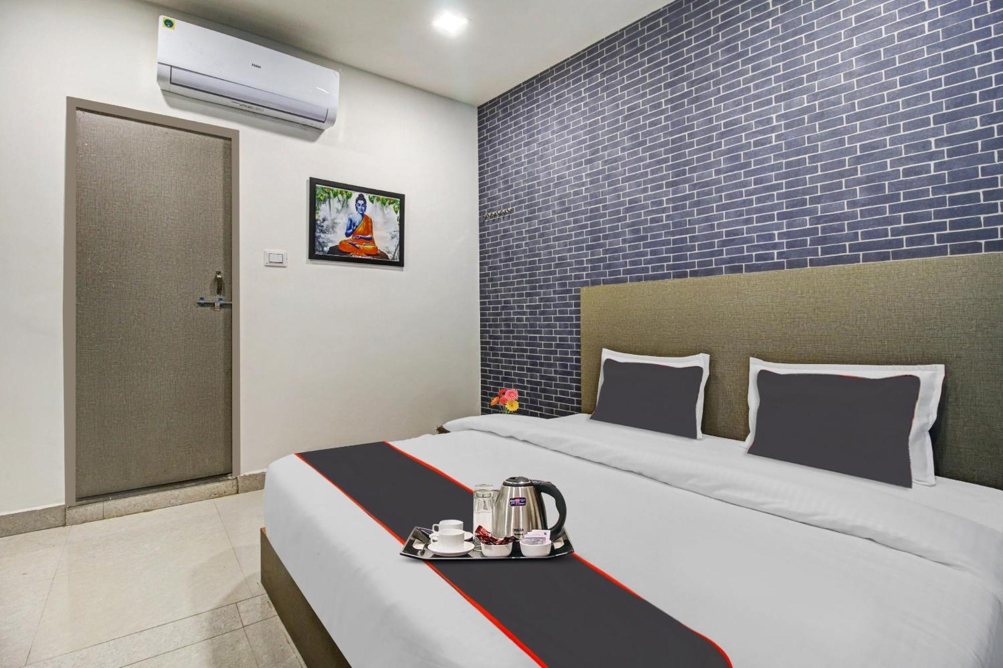 Hotel Super Collection O The Wishtler Bhopal Exterior foto