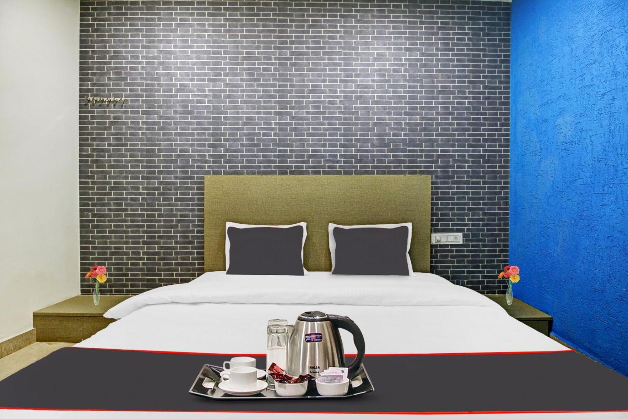 Hotel Super Collection O The Wishtler Bhopal Exterior foto